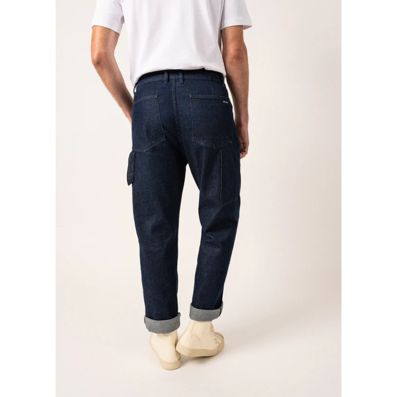 Jean style carpenter Axel